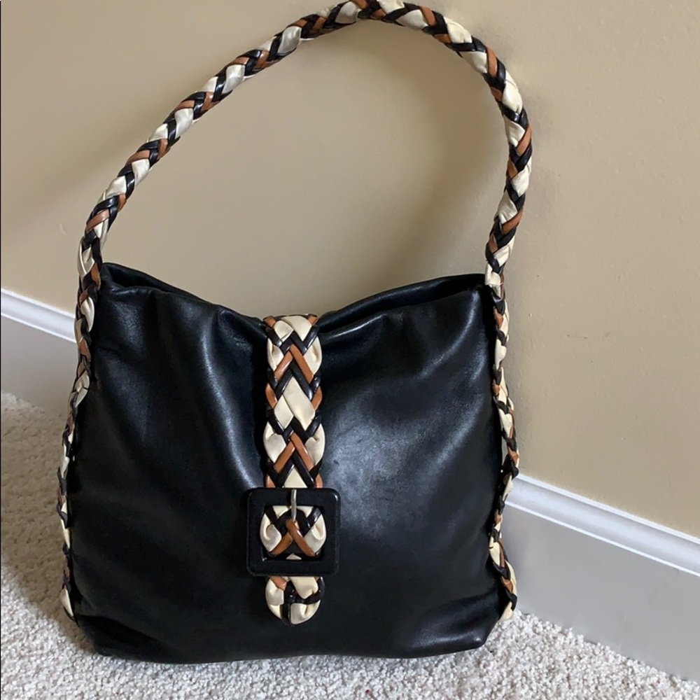 Desmo genuine leather satchel from Italy.